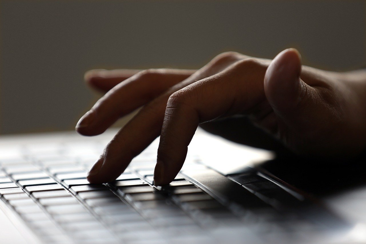 Les grandes étapes pour réussir la création d'un chatbot intelligent